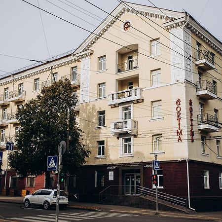 Reikartz Chernihiv Bagian luar foto